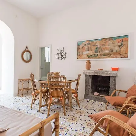 Apartment Casa Caminetto Ischia